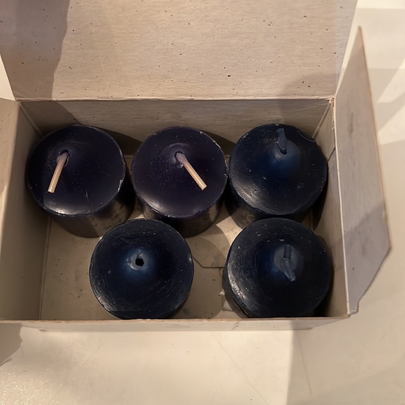 Lot of Partylite Votives and Tea Lights 38 Pieces! - Picture 4 of 6